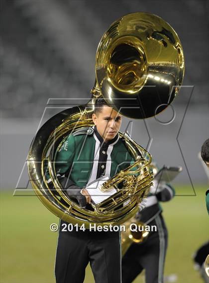 Thumbnail 1 in Centennial vs. De La Salle (CIF State Open Division Final) photogallery.