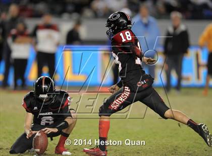 Thumbnail 3 in Centennial vs. De La Salle (CIF State Open Division Final) photogallery.