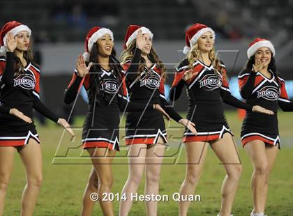 Thumbnail 1 in Centennial vs. De La Salle (CIF State Open Division Final) photogallery.