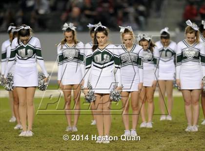 Thumbnail 2 in Centennial vs. De La Salle (CIF State Open Division Final) photogallery.