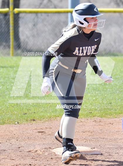 Thumbnail 2 in Brewer vs Alvord (Millsap Tournament) photogallery.