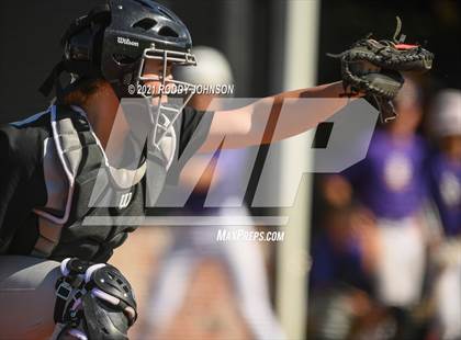 Thumbnail 1 in South Beauregard vs. Westlake photogallery.