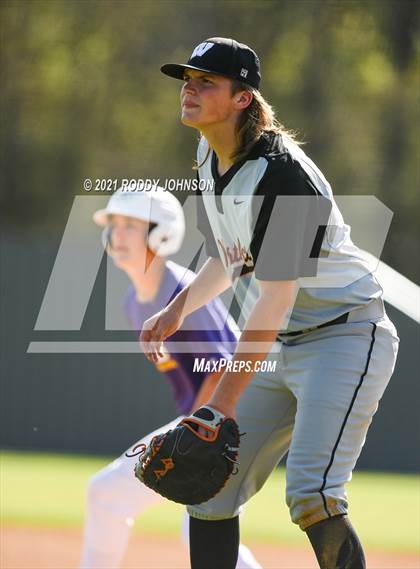 Thumbnail 3 in South Beauregard vs. Westlake photogallery.