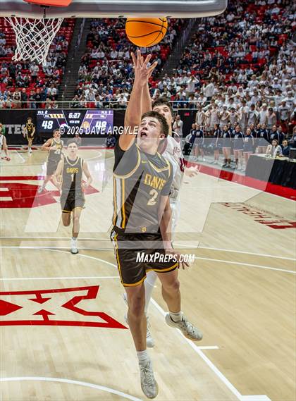 Thumbnail 1 in Davis vs. Herriman (UHSAA 6A Final) photogallery.