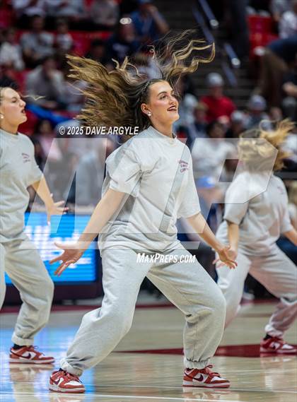 Thumbnail 3 in Davis vs. Herriman (UHSAA 6A Final) photogallery.