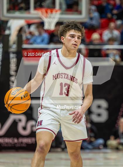 Thumbnail 3 in Davis vs. Herriman (UHSAA 6A Final) photogallery.