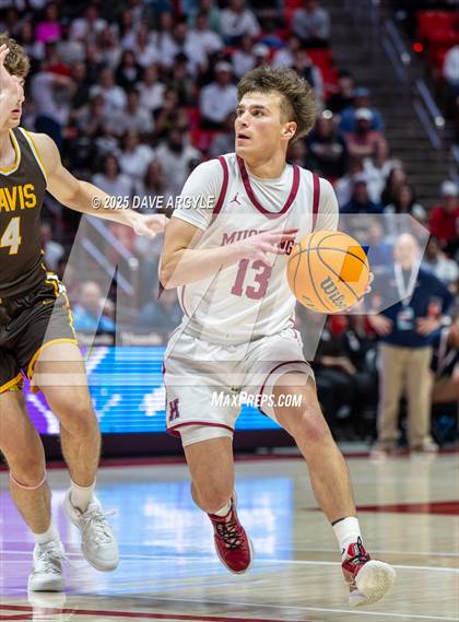 Thumbnail 3 in Davis vs. Herriman (UHSAA 6A Final) photogallery.