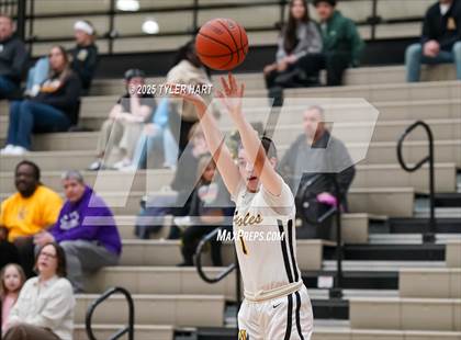 Thumbnail 3 in Bloomington South @ Avon photogallery.