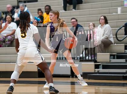Thumbnail 2 in Bloomington South @ Avon photogallery.