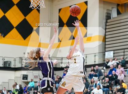 Thumbnail 1 in Bloomington South @ Avon photogallery.