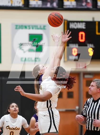 Thumbnail 2 in Bloomington South @ Avon photogallery.