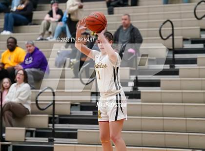 Thumbnail 2 in Bloomington South @ Avon photogallery.