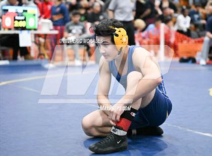 Thumbnail 2 in CIF SDS Masters Tournament photogallery.