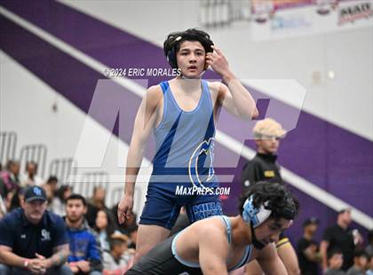 Thumbnail 3 in CIF SDS Masters Tournament photogallery.