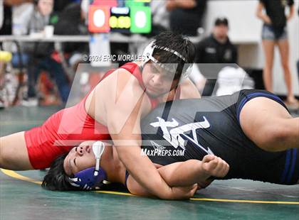 Thumbnail 2 in CIF SDS Masters Tournament photogallery.