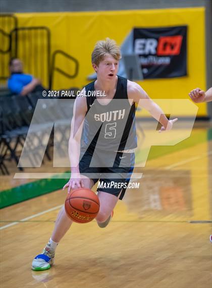 Thumbnail 3 in Nathan Hale vs South Medford (Hardwood Invite 1st Round) photogallery.