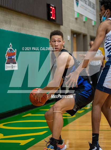 Thumbnail 3 in Nathan Hale vs South Medford (Hardwood Invite 1st Round) photogallery.