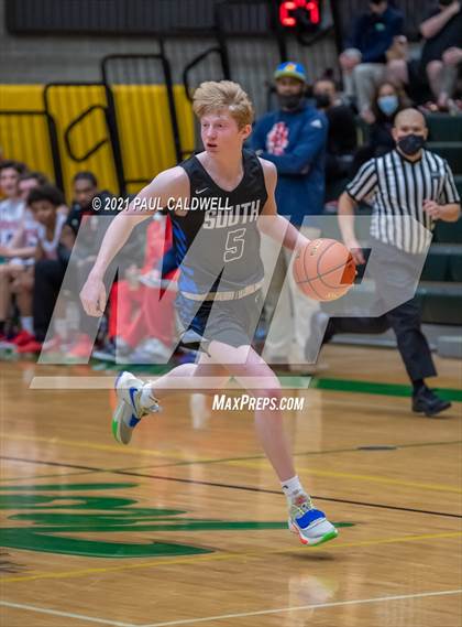 Thumbnail 2 in Nathan Hale vs South Medford (Hardwood Invite 1st Round) photogallery.