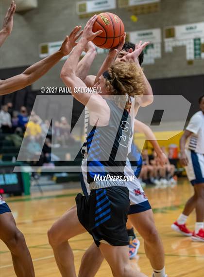 Thumbnail 3 in Nathan Hale vs South Medford (Hardwood Invite 1st Round) photogallery.
