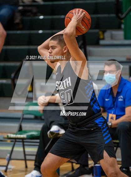 Thumbnail 2 in Nathan Hale vs South Medford (Hardwood Invite 1st Round) photogallery.