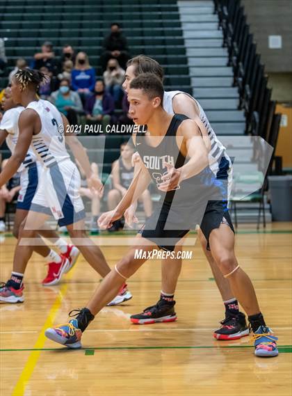 Thumbnail 2 in Nathan Hale vs South Medford (Hardwood Invite 1st Round) photogallery.