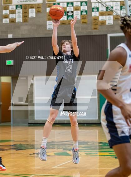 Thumbnail 3 in Nathan Hale vs South Medford (Hardwood Invite 1st Round) photogallery.