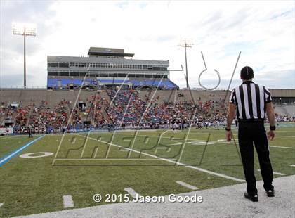 Thumbnail 2 in Blackman vs. Clay-Chalkville (Middle Tennessee Football Classic) photogallery.