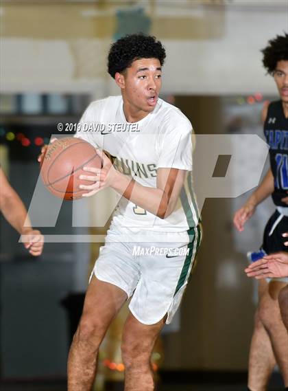 Thumbnail 1 in Capital Christian vs. St. Patrick-St.Vincent (Gridley Invitational) photogallery.