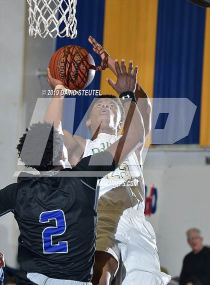 Thumbnail 3 in Capital Christian vs. St. Patrick-St.Vincent (Gridley Invitational) photogallery.