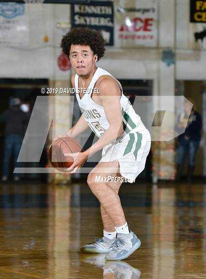 Thumbnail 1 in Capital Christian vs. St. Patrick-St.Vincent (Gridley Invitational) photogallery.