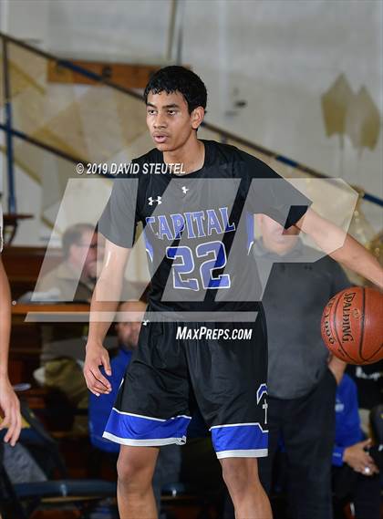 Thumbnail 3 in Capital Christian vs. St. Patrick-St.Vincent (Gridley Invitational) photogallery.