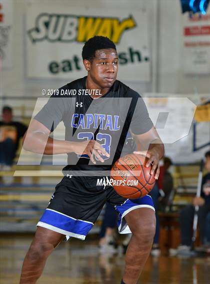 Thumbnail 1 in Capital Christian vs. St. Patrick-St.Vincent (Gridley Invitational) photogallery.