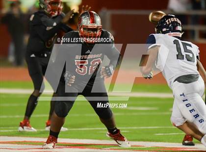 Thumbnail 3 in Hitchcock vs. Goliad (UIL 3A Bi-District Playoffs) photogallery.