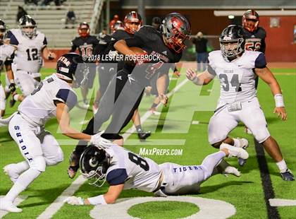 Thumbnail 3 in Hitchcock vs. Goliad (UIL 3A Bi-District Playoffs) photogallery.