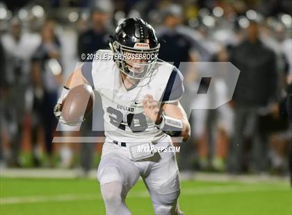 Thumbnail 2 in Hitchcock vs. Goliad (UIL 3A Bi-District Playoffs) photogallery.