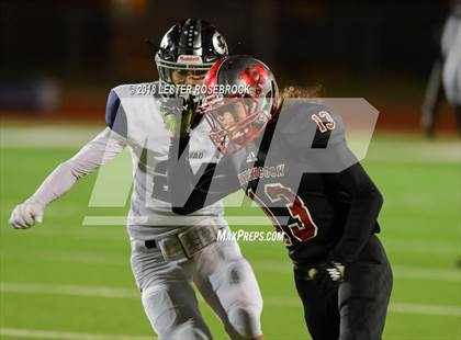 Thumbnail 2 in Hitchcock vs. Goliad (UIL 3A Bi-District Playoffs) photogallery.