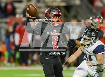 Thumbnail 2 in Hitchcock vs. Goliad (UIL 3A Bi-District Playoffs) photogallery.