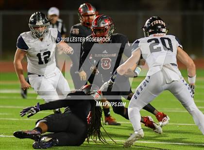 Thumbnail 3 in Hitchcock vs. Goliad (UIL 3A Bi-District Playoffs) photogallery.