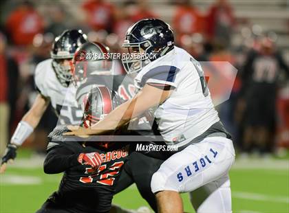 Thumbnail 3 in Hitchcock vs. Goliad (UIL 3A Bi-District Playoffs) photogallery.
