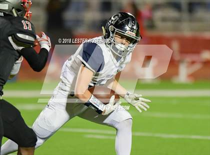 Thumbnail 1 in Hitchcock vs. Goliad (UIL 3A Bi-District Playoffs) photogallery.