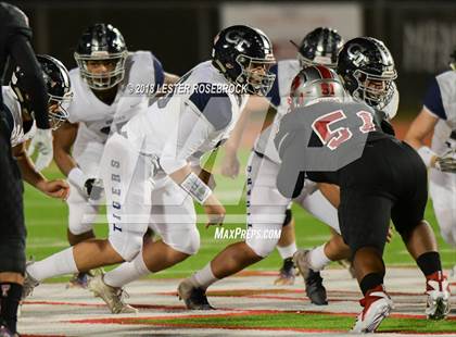 Thumbnail 3 in Hitchcock vs. Goliad (UIL 3A Bi-District Playoffs) photogallery.