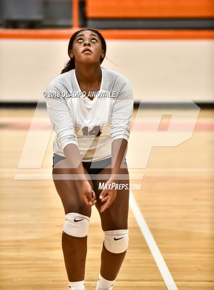 Thumbnail 3 in Independence vs. Rowlett photogallery.