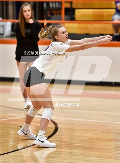 Thumbnail 3 in Independence vs. Rowlett photogallery.