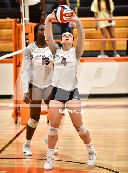 Thumbnail 3 in Independence vs. Rowlett photogallery.