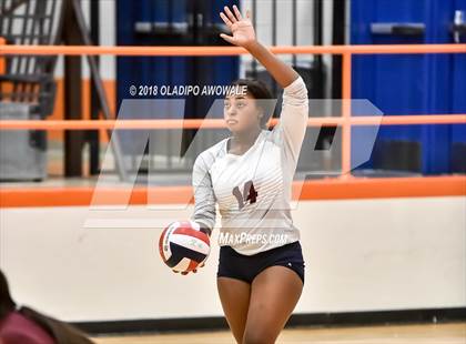 Thumbnail 1 in Independence vs. Rowlett photogallery.