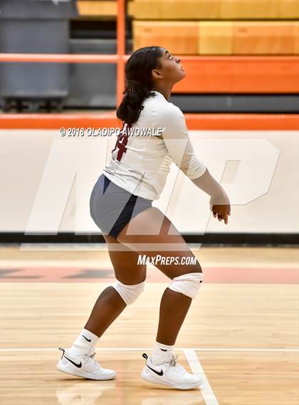 Thumbnail 3 in Independence vs. Rowlett photogallery.