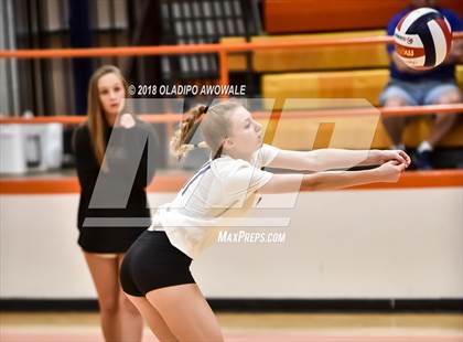 Thumbnail 2 in Independence vs. Rowlett photogallery.
