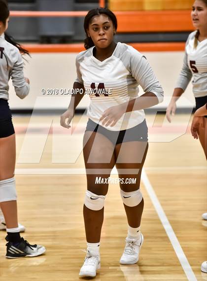 Thumbnail 3 in Independence vs. Rowlett photogallery.
