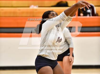 Thumbnail 3 in Independence vs. Rowlett photogallery.