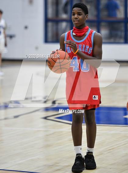 Thumbnail 2 in Hirschi @ Peaster photogallery.
